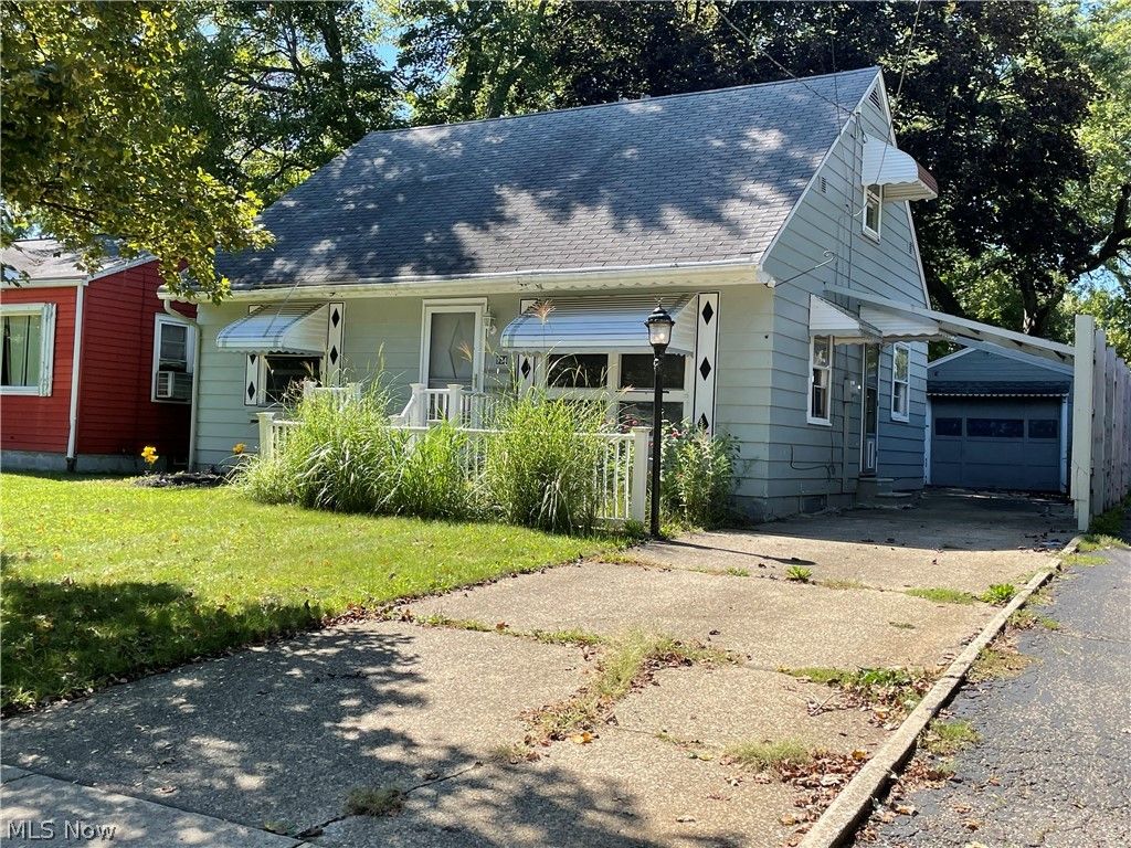 934 Nevin Street, Akron, OH 44310