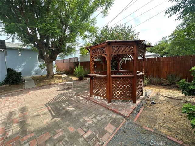 2166 Casa Grande Street, Pasadena, CA 91104