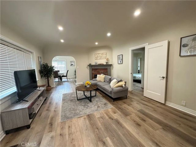 2166 Casa Grande Street, Pasadena, CA 91104