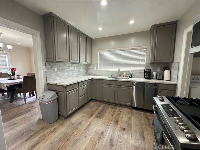 2166 Casa Grande Street, Pasadena, CA 91104