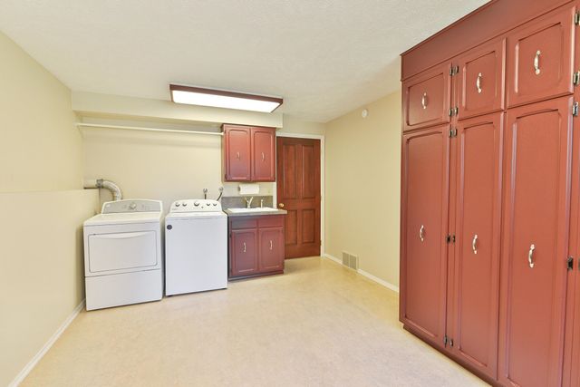 3609 S Eastgate Ct, Spokane, WA 99203