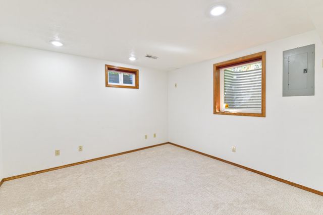 3609 S Eastgate Ct, Spokane, WA 99203