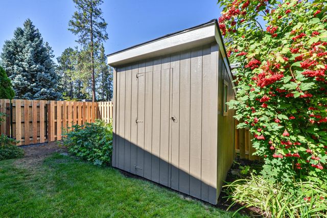 3609 S Eastgate Ct, Spokane, WA 99203
