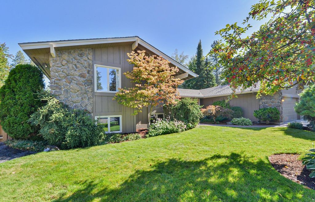 3609 S Eastgate Ct, Spokane, WA 99203 photo 2