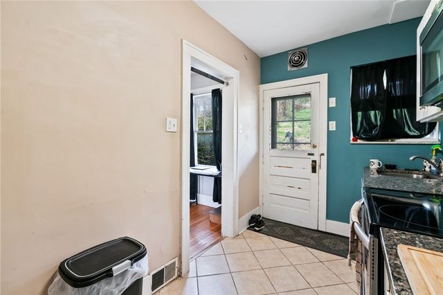 133 IVORY AVE, Summer Hill, PA 15214