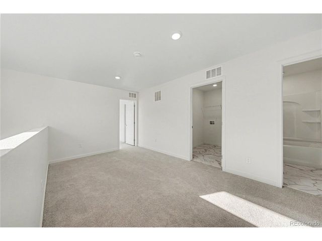 270 Cardinal St, Johnstown, CO 80534