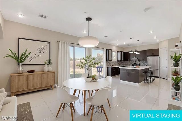 2554 Regency Cove Court, Las Vegas, NV 89121