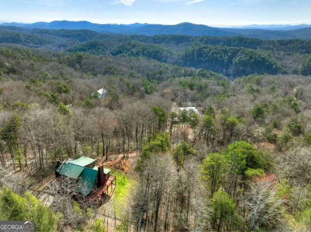 500 Evening Shade Walk, Mineral Bluff, GA 30559