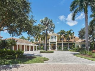2129 Canna CT, Naples, FL 34105