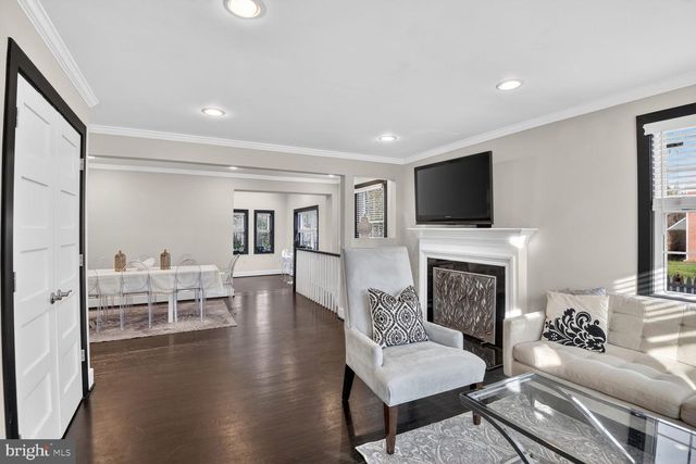 6101 SWANSEA ST, Bethesda, MD 20817