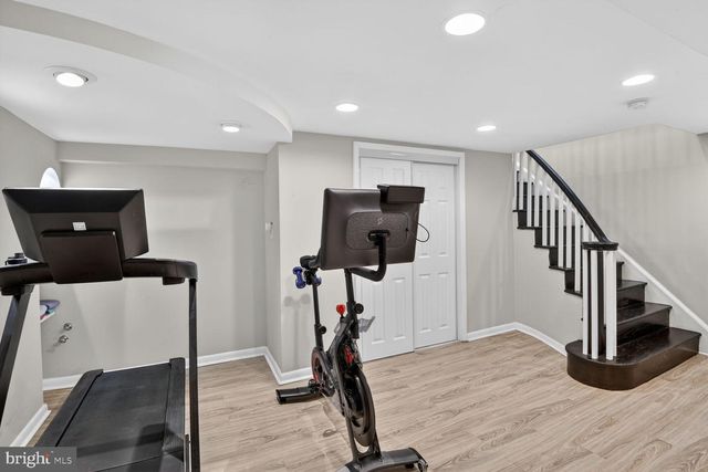 6101 SWANSEA ST, Bethesda, MD 20817