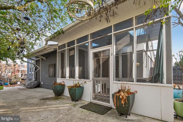 6101 SWANSEA ST, Bethesda, MD 20817