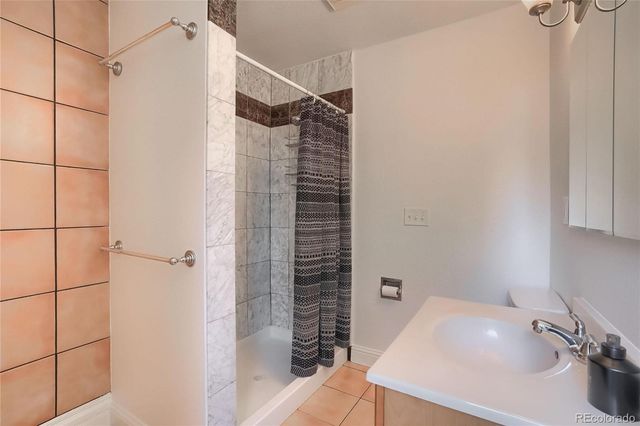 431 W 1st Avenue B, Denver, CO 80223
