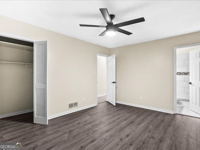 7367 Bethsaida Drive, Riverdale, GA 30296