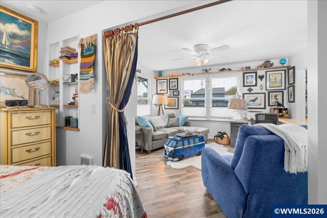 326 Highway 101, Rockaway Beach, OR 97136
