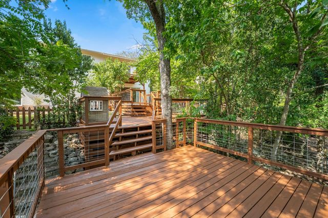 9442 Spring Hollow DR, Austin, TX 78750