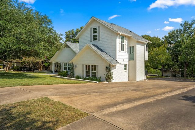 9442 Spring Hollow DR, Austin, TX 78750