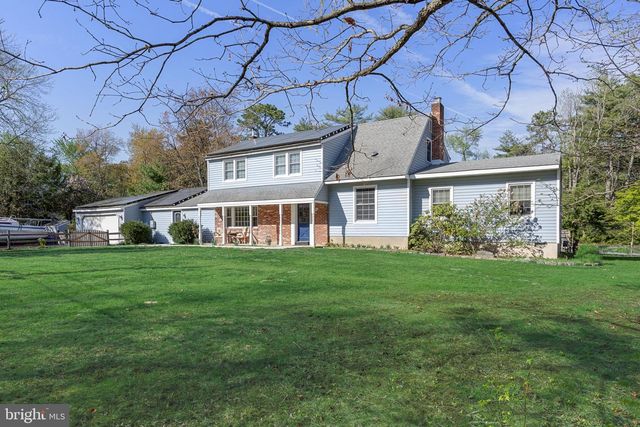 2 HOLLY DR, Medford, NJ 08055