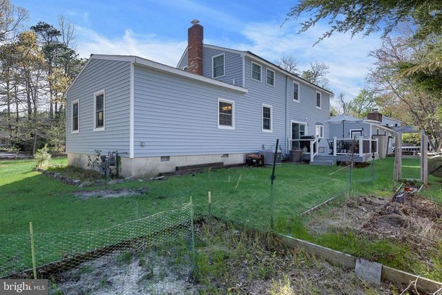 2 HOLLY DR, Medford, NJ 08055