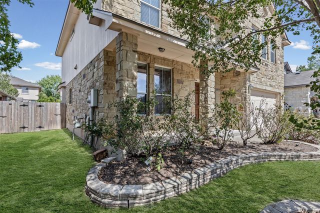 1704 McClannahan DR, Austin, TX 78748