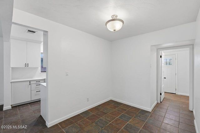 1511 E Miles Street, Tucson, AZ 85719