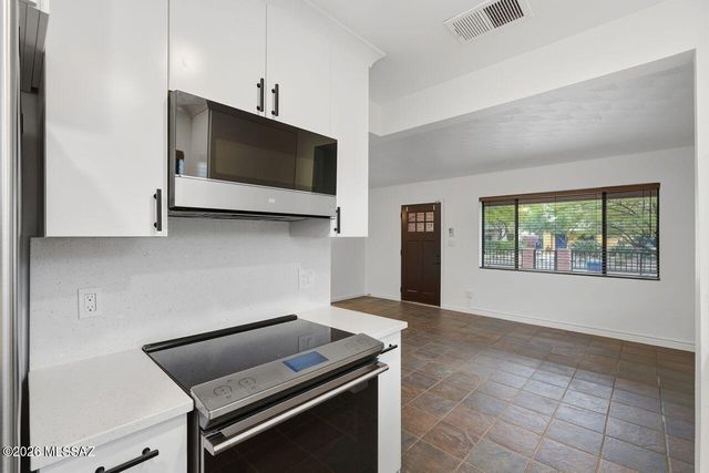 1511 E Miles Street, Tucson, AZ 85719