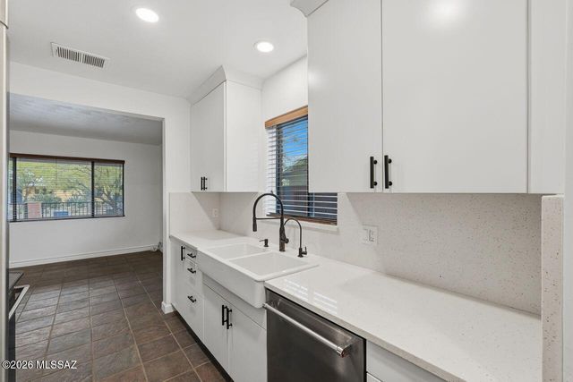 1511 E Miles Street, Tucson, AZ 85719