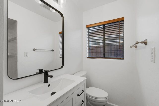 1511 E Miles Street, Tucson, AZ 85719