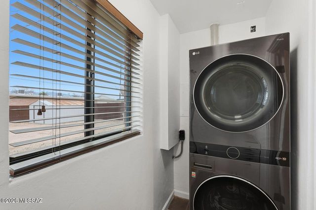 1511 E Miles Street, Tucson, AZ 85719