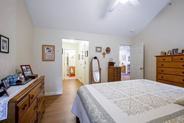 44 Penacook Terrace, Merrimack, NH 03054
