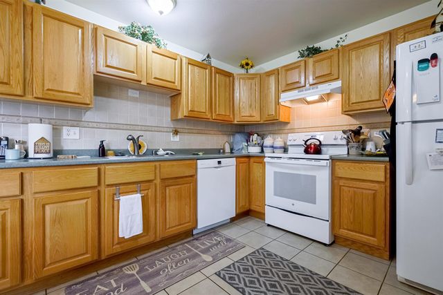 44 Penacook Terrace, Merrimack, NH 03054