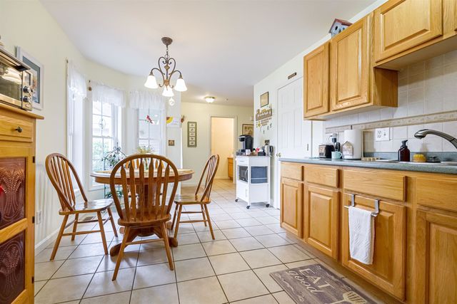 44 Penacook Terrace, Merrimack, NH 03054