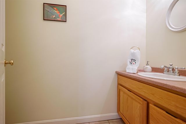 44 Penacook Terrace, Merrimack, NH 03054