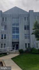 5215 LE PARC DR #2, Wilmington, DE 19809