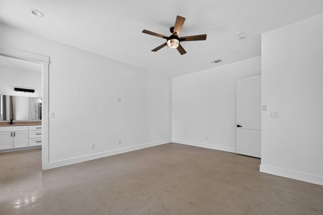 116 E Hickory DR, Granite Shoals, TX 78654