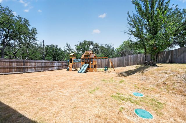 116 E Hickory DR, Granite Shoals, TX 78654