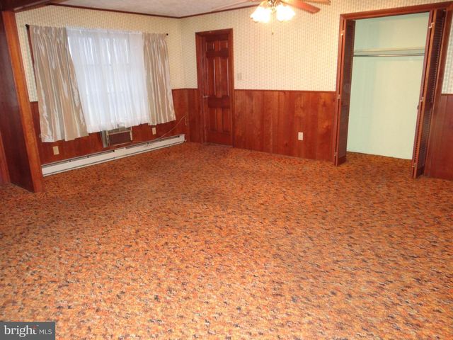 12121 WILLIAMSPORT PIKE, Greencastle, PA 17225