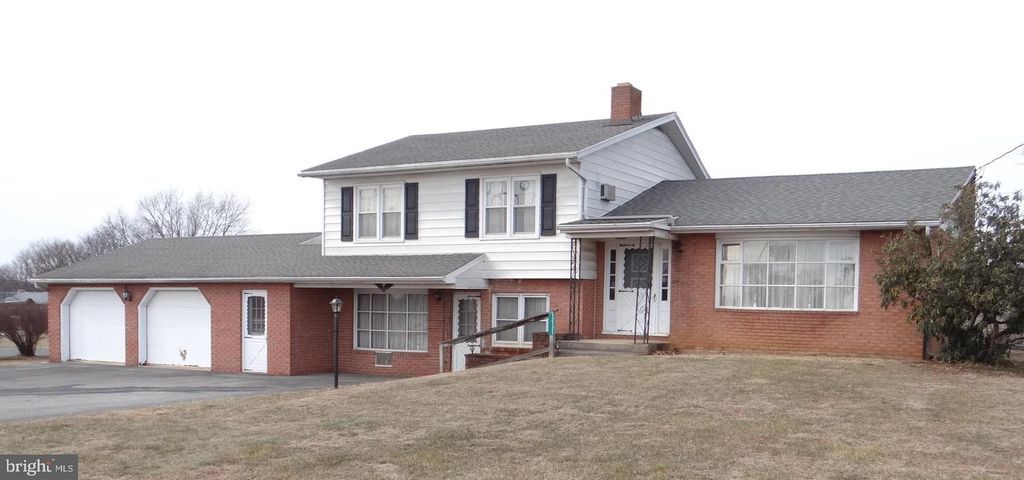 12121 WILLIAMSPORT PIKE, Greencastle, PA 17225