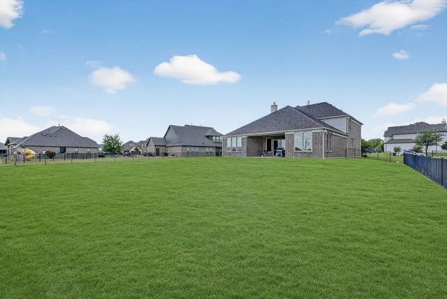 1420 Wolf Ridge Run, Gunter, TX 75058