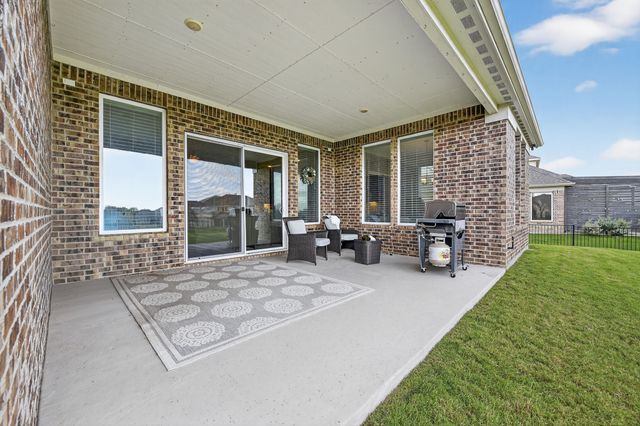 1420 Wolf Ridge Run, Gunter, TX 75058