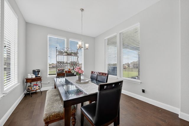 1420 Wolf Ridge Run, Gunter, TX 75058