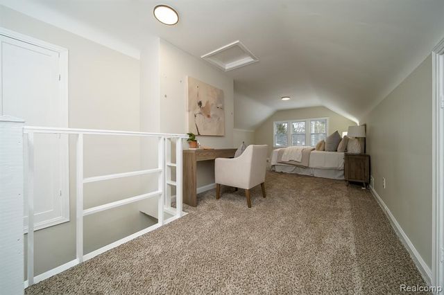 21115 East Street, Southfield, MI 48033