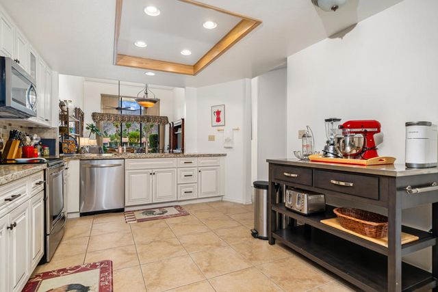 54577 Oak Hill, La Quinta, CA 92253