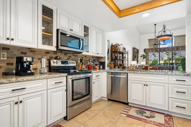 54577 Oak Hill, La Quinta, CA 92253