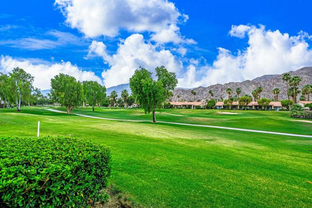 54577 Oak Hill, La Quinta, CA 92253