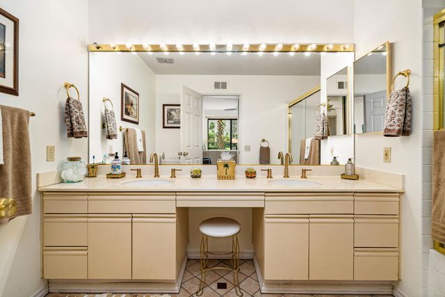 54577 Oak Hill, La Quinta, CA 92253