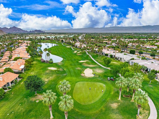 54577 Oak Hill, La Quinta, CA 92253