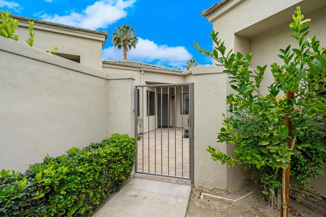 54577 Oak Hill, La Quinta, CA 92253