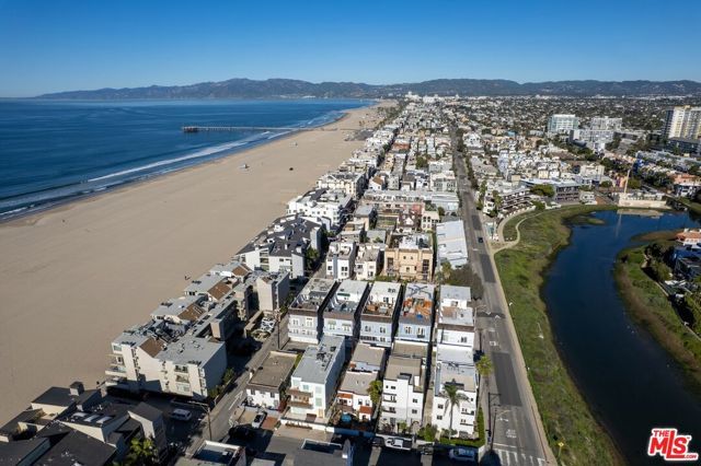 20 Ketch Street 1, Marina Del Rey, CA 90292
