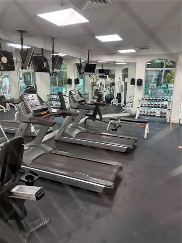 6001 SW 70th Street 443, South Miami, FL 33143
